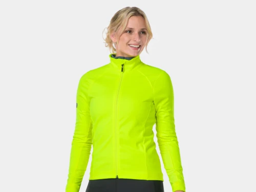 VelocisWomensWinterCyclingJacket_24715_B_Primary.webp
