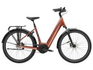 Rower elektryczny TREK District+ 4 o niskim przekroku 800Wh 2026 L Miedziany