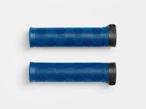 XRTrailCompRecycledPlastic_33100_A_Primary.webp