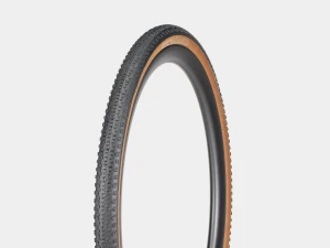 Opona na szuter BONTRAGER Betasso RSL GX TLR 700C x 42 Czarna-Brązowa